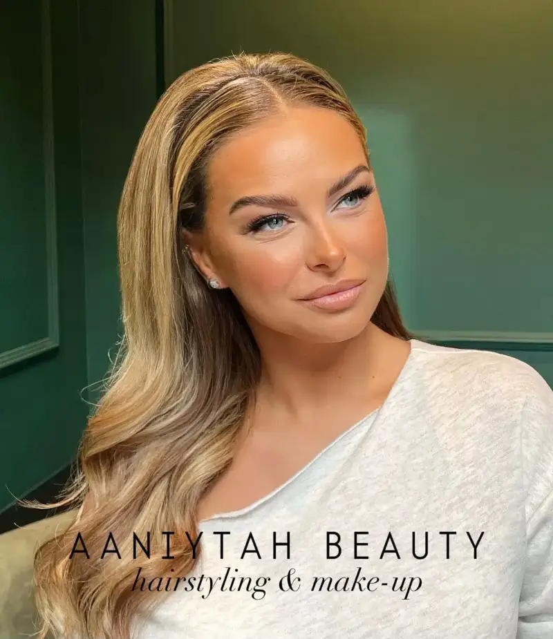 Natuurlijke bruidsmakeup met glimlach